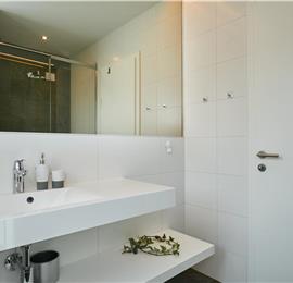 6 Bedroom Seafront Villa with Pool near Slano, Sleeps 12-14